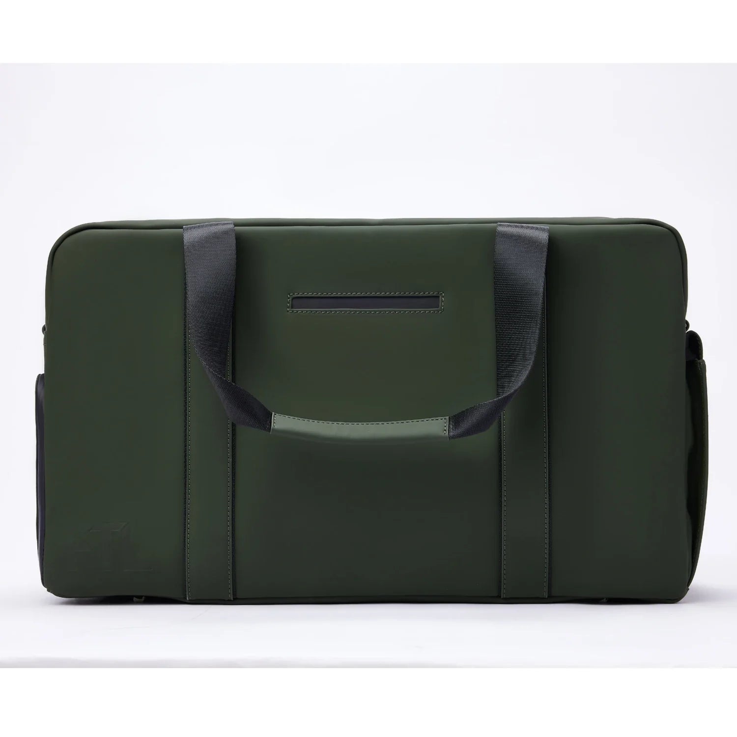Duffle gym bag for men in forest green with black straps, offering a minimalist and durable design for daily use.