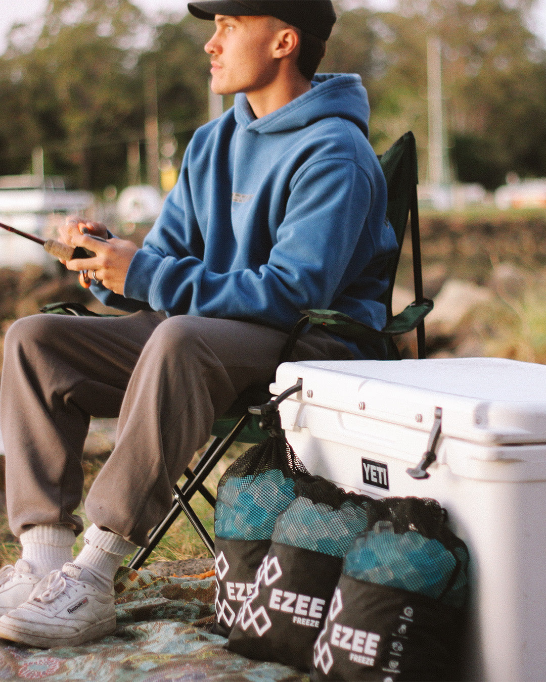 Mega Freeze | Blue Ice | 10.5lb Black Bag